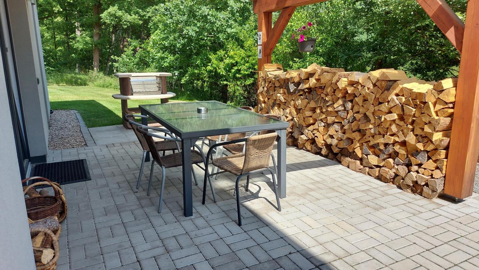 Apartmany Pod Lesem II Rodvinov Luaran gambar