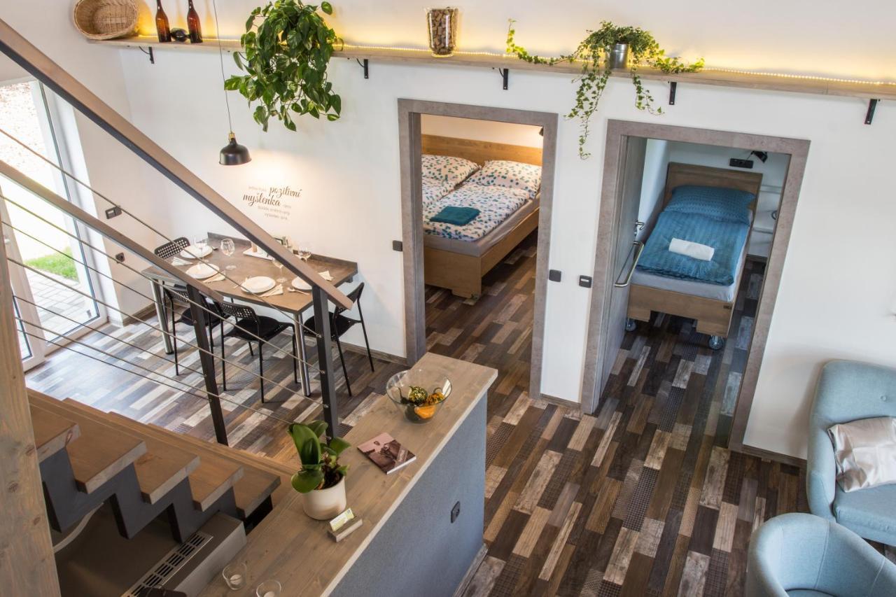 Apartmany Pod Lesem II Rodvinov Luaran gambar