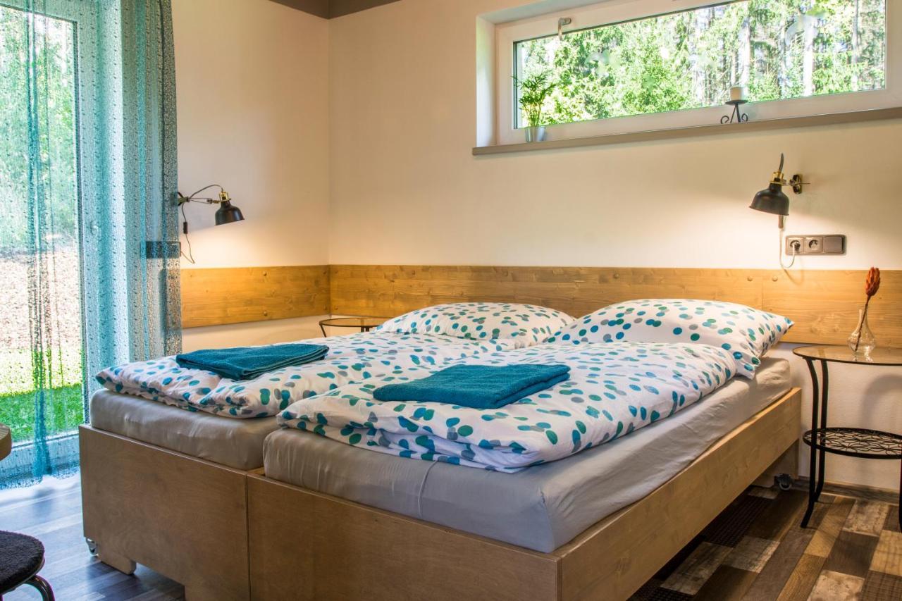 Apartmany Pod Lesem II Rodvinov Luaran gambar